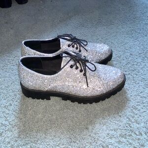 Steve Madden Silver Glitter Platform Shoe